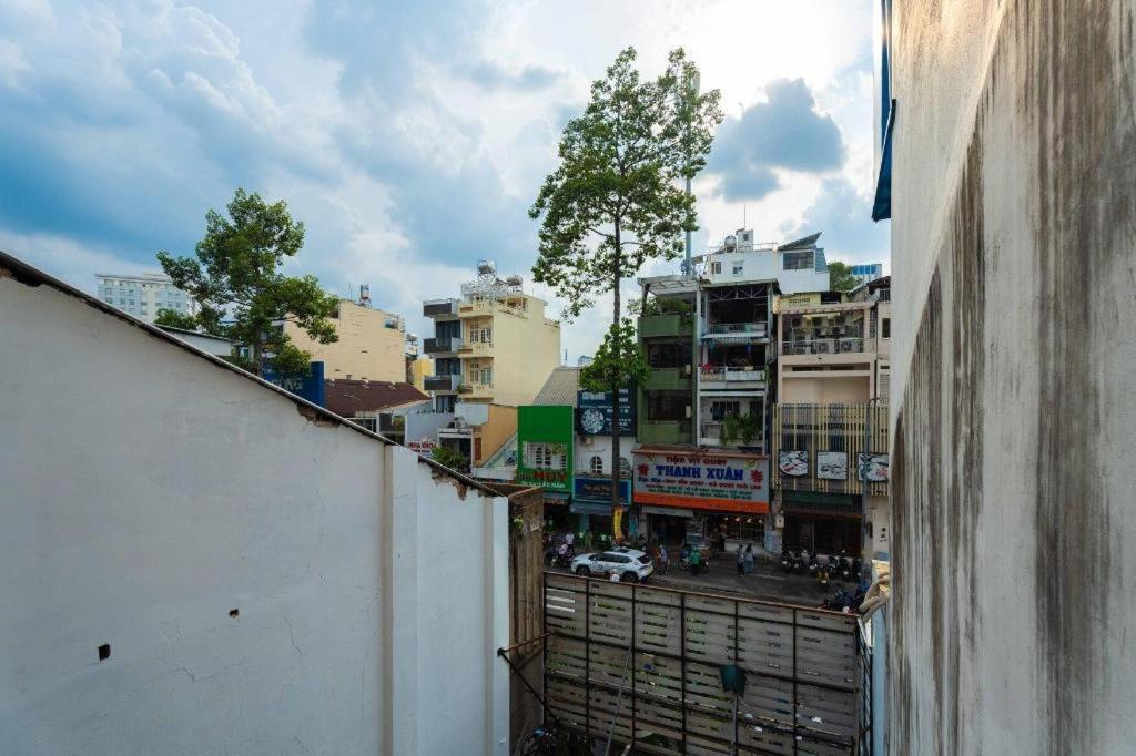 Tuan Viet Hotel Dinh Tien Hoang Ciudad Ho Chi Minh  Exterior foto